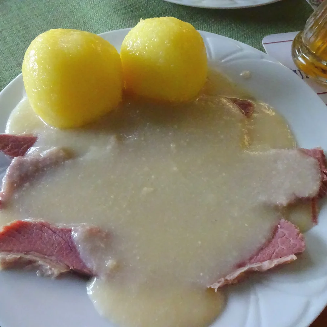 Krenfleisch with dumplings
